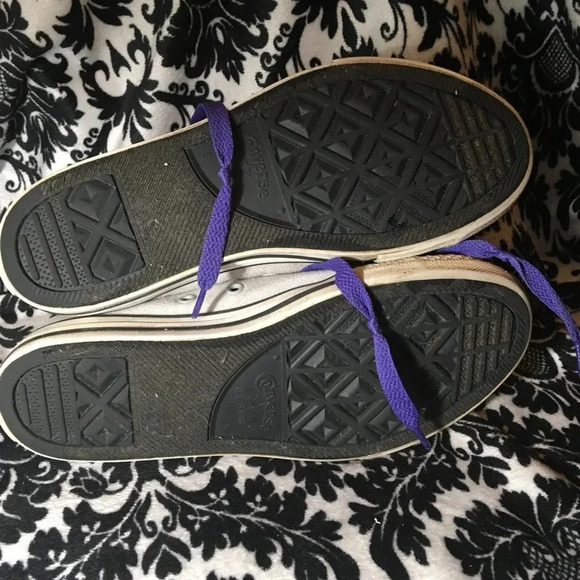 Converse adorable juniors size 5 sneaker - Picture 4 of 8